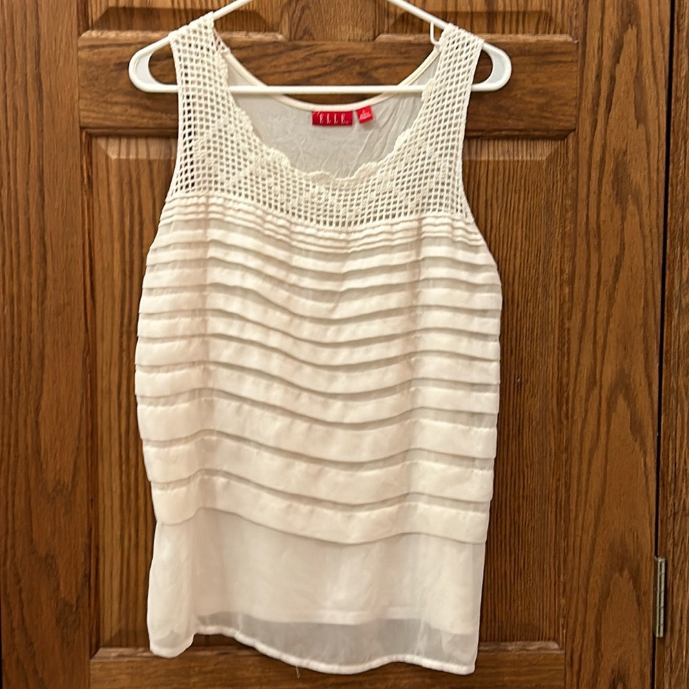 Elle‎ sleeveless cream, crochet design women’s top size L - cotton blend